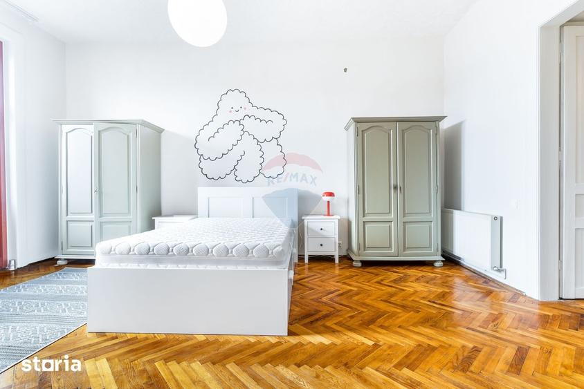 Apartament cu 3 camere decomandat, mobilat în Ultracentral