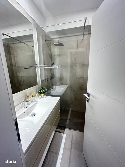 Apartament cu 3 camere, mobilat în Central