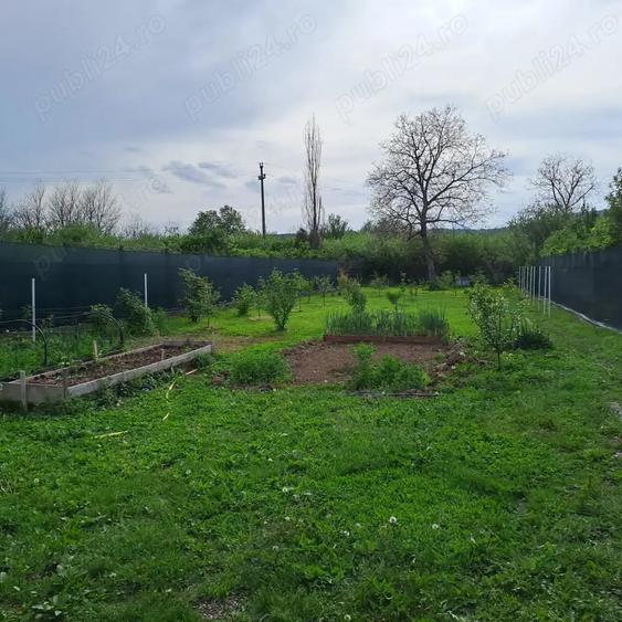 Casă cu 4 camere cu Teren 1478 Mp în Pucioasa