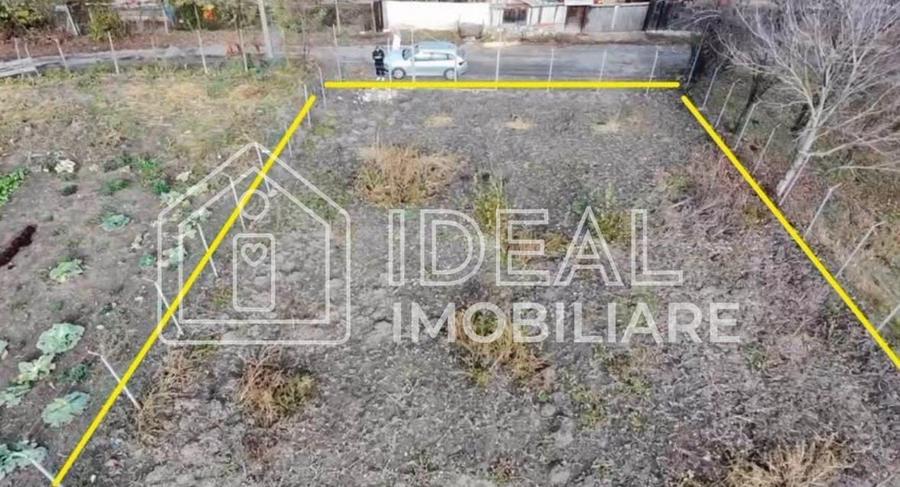 Teren Construcții intravilan de 1334 mp, în Alămor