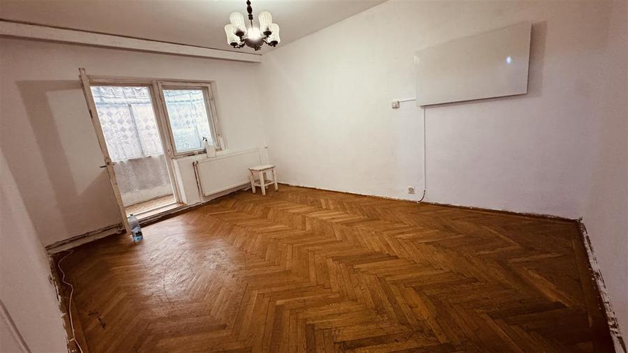 Apartament cu 2 camere decomandat în Astra
