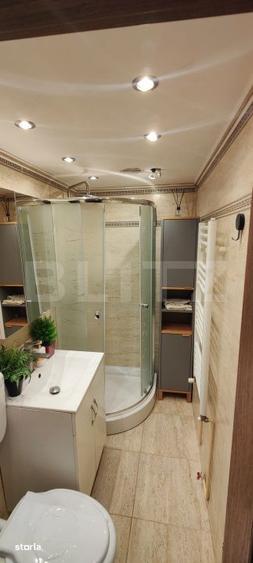 Apartament cu 3 camere în Micro 9
