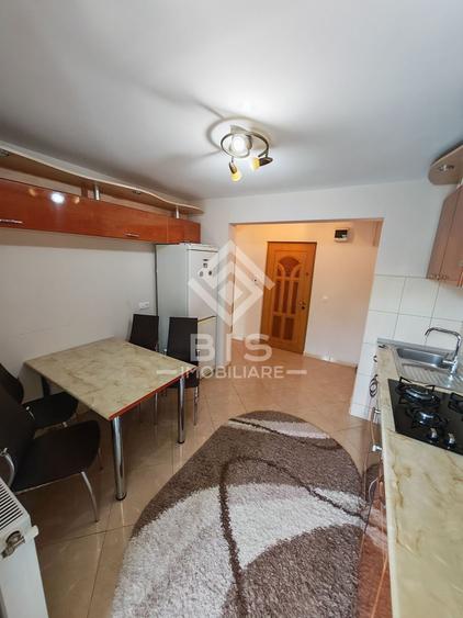 Apartament cu 2 camere decomandat în Independenței
