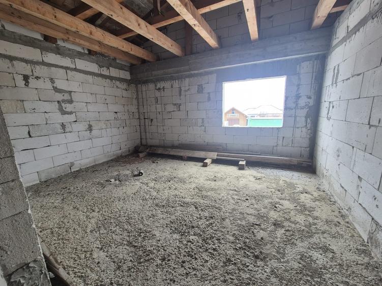 Casă individuală cu 5 camere cu Teren 1700 Mp în Moara