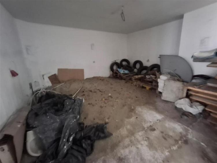 Spațiu comercial, de 109 mp, în Orașul de Jos