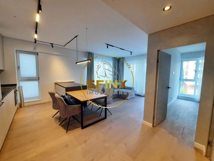 Apartament cu 2 camere decomandat, mobilat în Regie