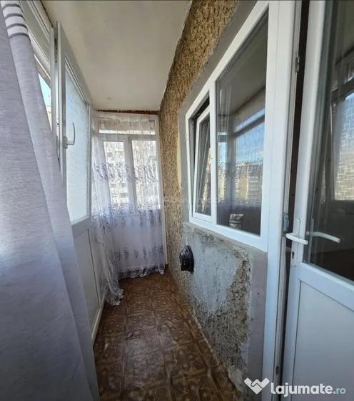Apartament cu 2 camere decomandat în Unirii Sud