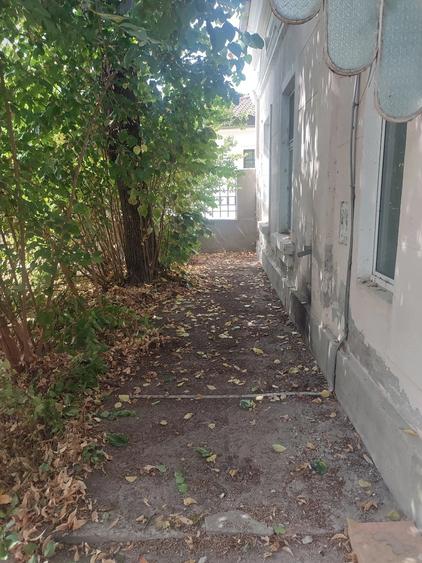 Casa intravilan, ultracentral, str. Decebal, Tulcea - 2