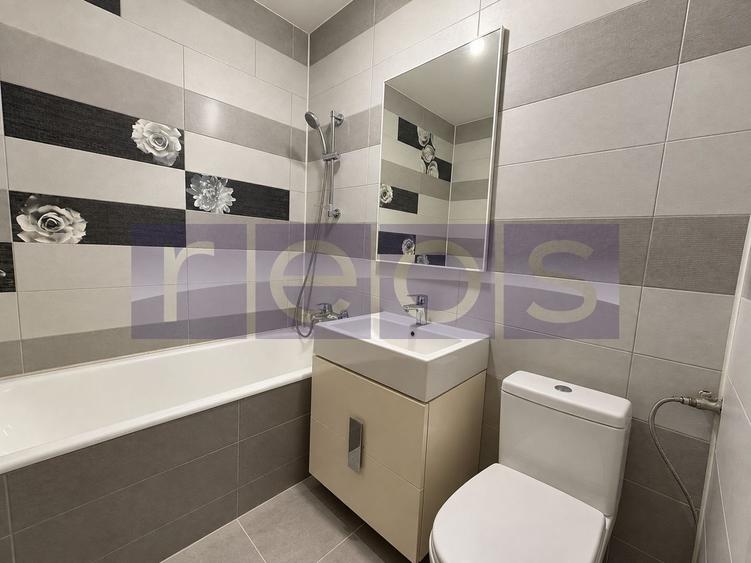 Apartament cu 4 camere decomandat în Aviației
