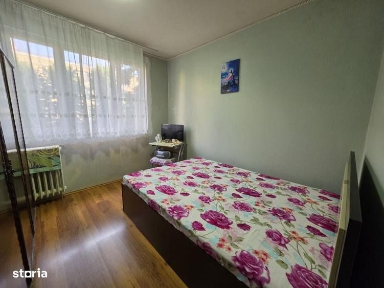 Apartament cu 3 camere decomandat în 1 Decembrie 1918