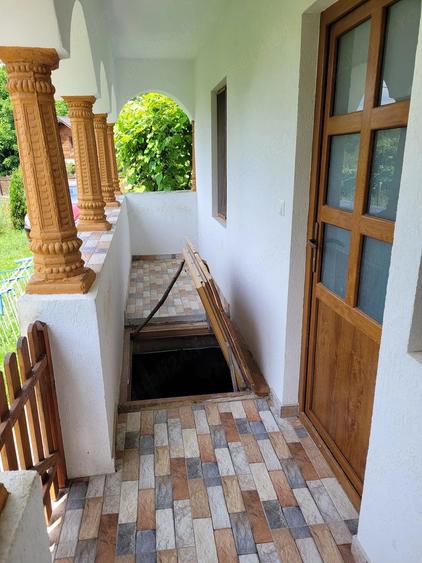 Casă cu 3 camere cu Teren 1100 Mp în Drăghici