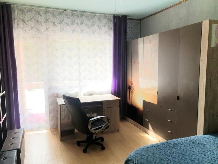 Apartament cu 3 camere decomandat în Zorilor