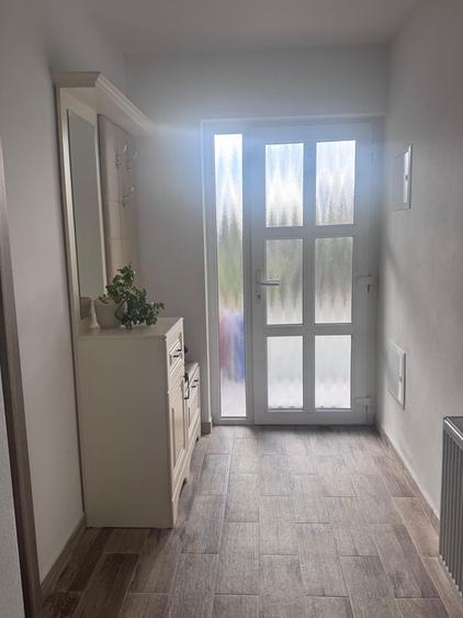 Casă cu 3 camere în Central