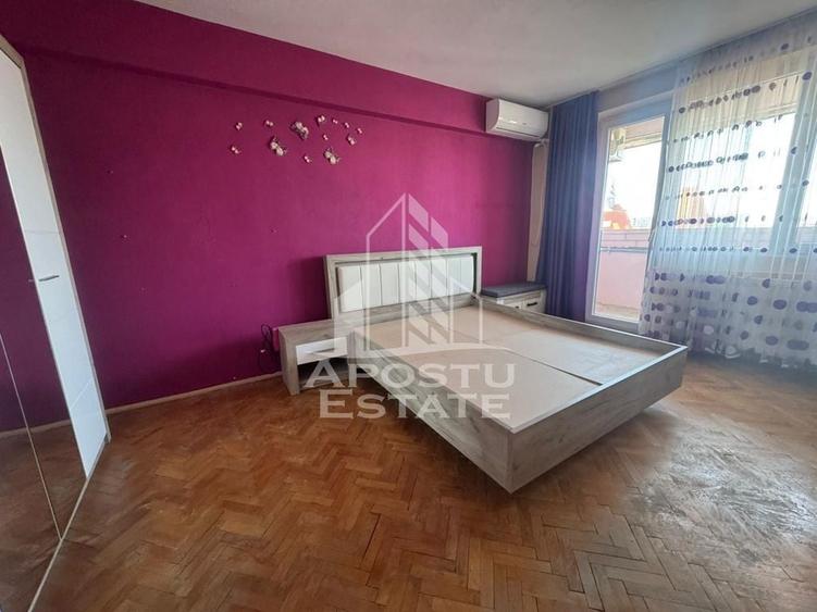 Apartament cu 2 camere decomandat, mobilat în UMT