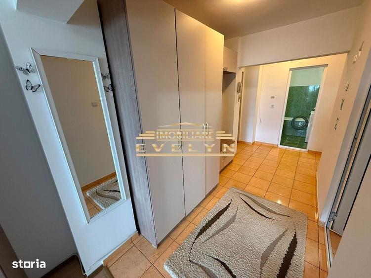 Apartament cu 2 camere decomandat în Central
