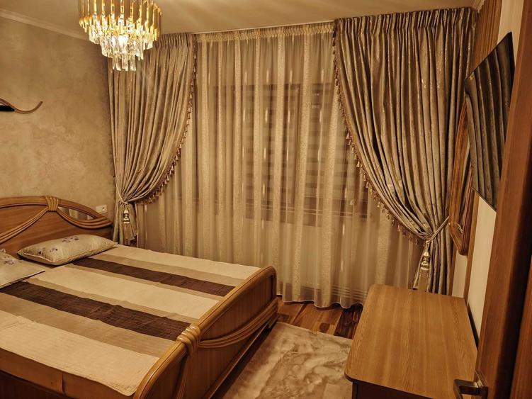 Apartament cu 2 camere decomandat în Rovine