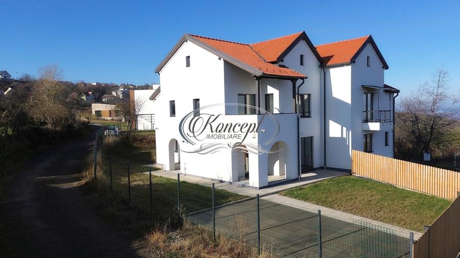 Duplex cu 5 camere cu Teren 403 Mp în Feleacu