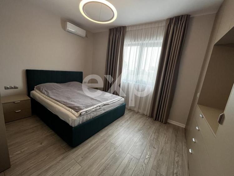 Casă individuală cu 3 camere cu Teren 360 Mp în Crevedia