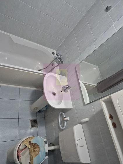 Garsonieră nedecomandată în Titan