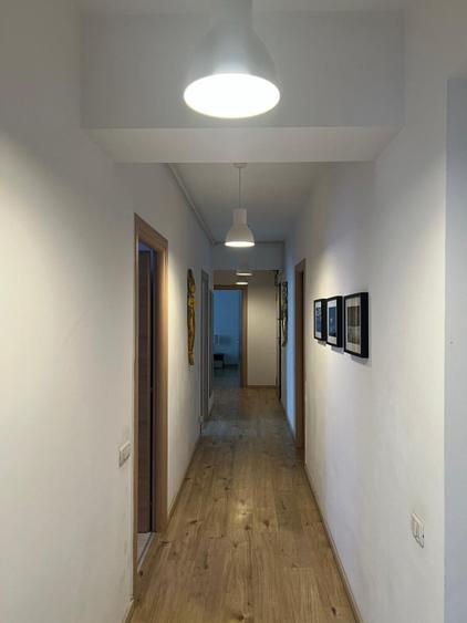 Apartament cu 3 camere decomandat în Floreasca