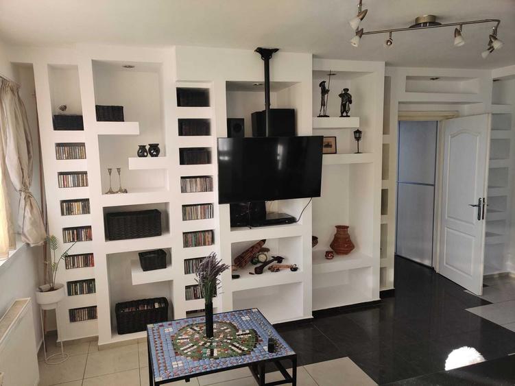 Apartament cu 2 camere nedecomandat în Iancului