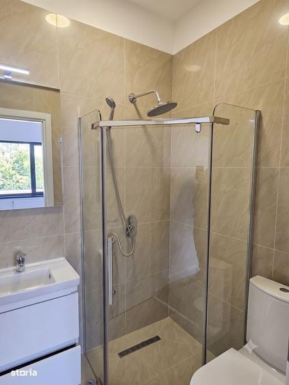 Casă cu 4 camere în Tunari