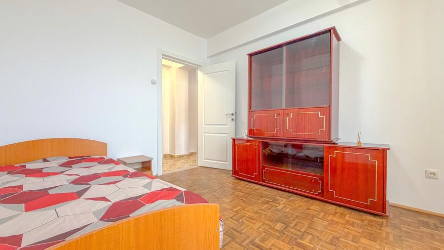 Apartament 3 camere | Ideal pentru 3 studenți | Parc Tractorul–Coresi | Parcare - 11