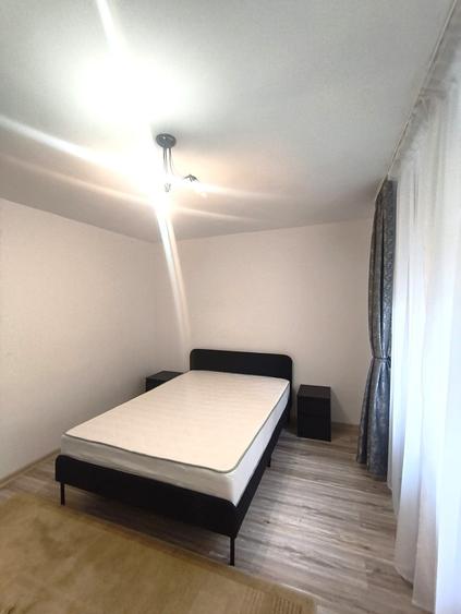 Apartament cu 2 camere decomandat în Vitan
