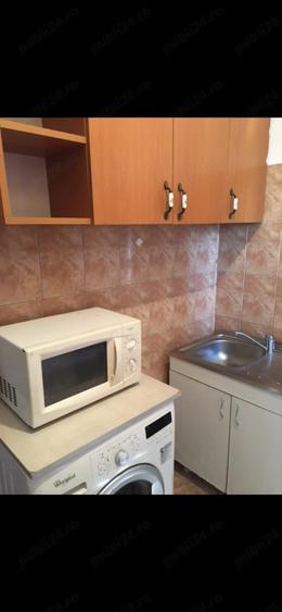 Garsonieră decomandată în Dorobanți