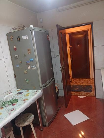 Apartament cu 2 camere decomandat în Rahova