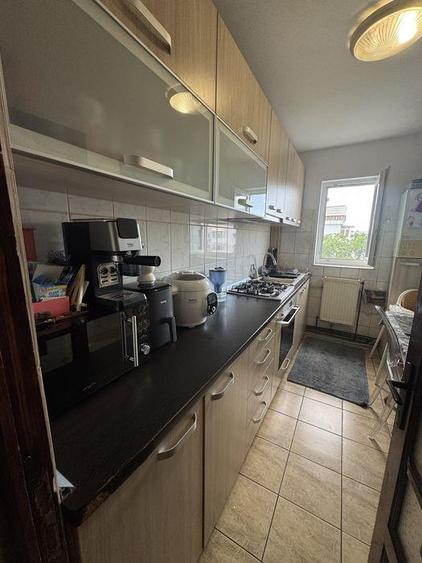 Apartament cu 2 camere semidecomandat, mobilat în Zimbru