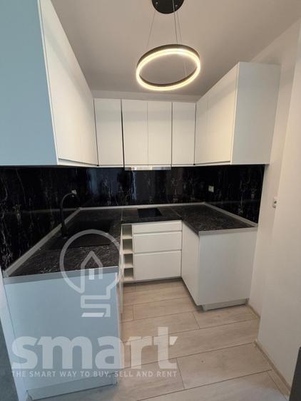 Apartament cu 2 camere semidecomandat, mobilat în Mărăști