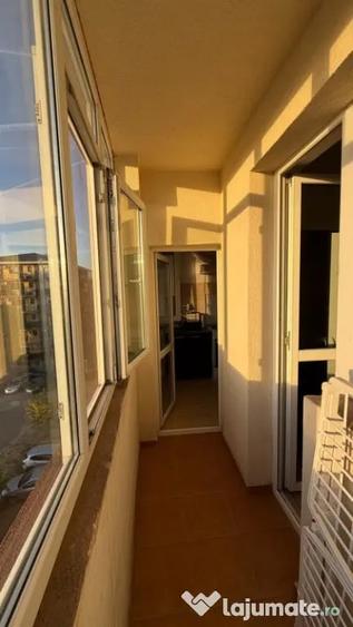 Apartament cu 2 camere decomandat în Sud