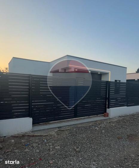 Casă cu 3 camere cu Teren 258 Mp în Afumați