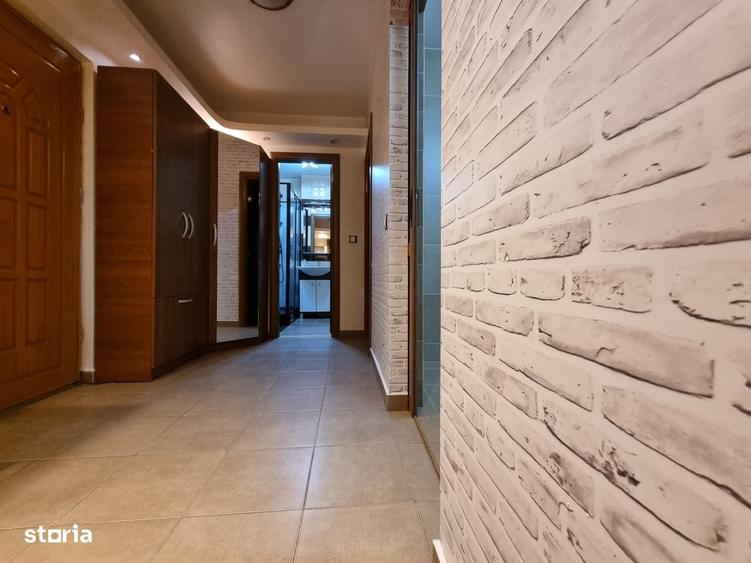 Apartament cu 3 camere în Ștefan cel Mare