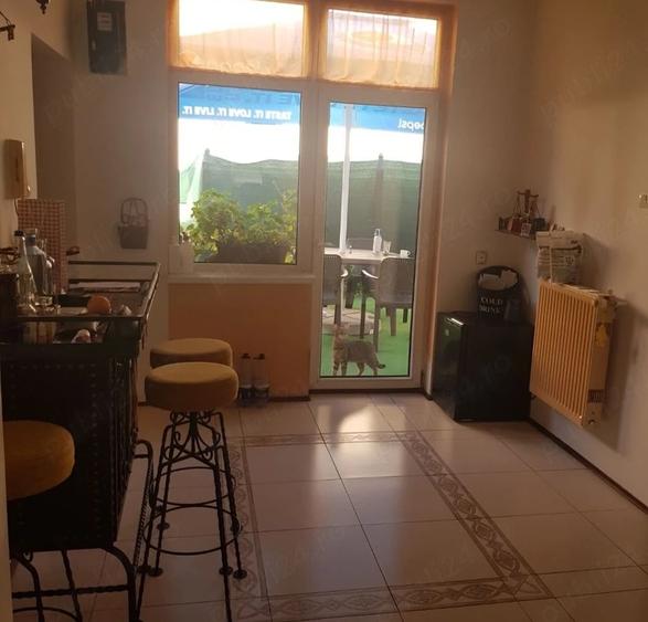 Casă cu 4 camere cu Teren 309 Mp în Girocului