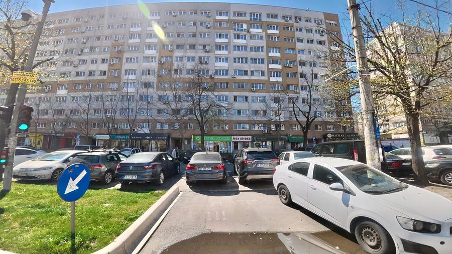 Spațiu comercial, de 100 mp, în Dristor