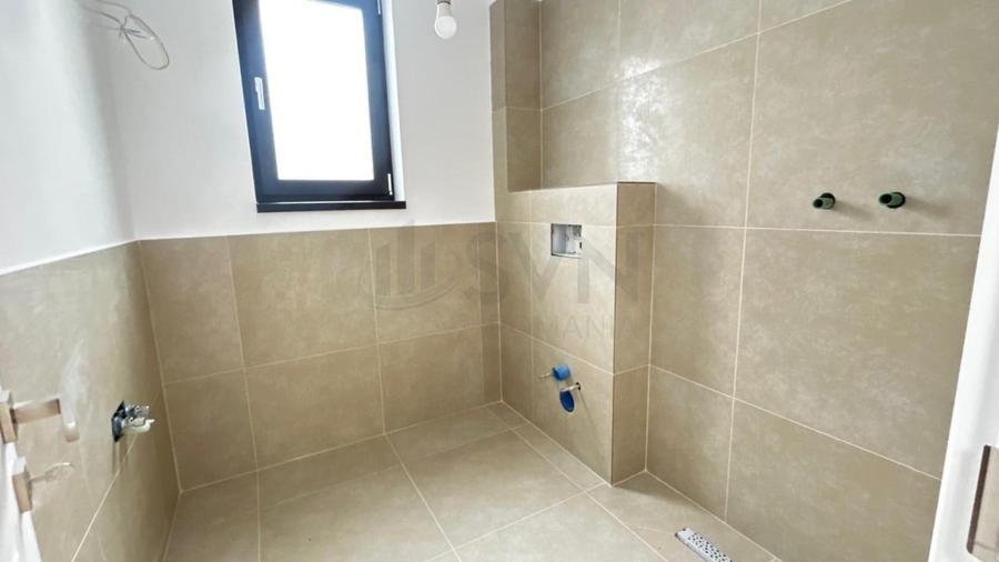 Casă individuală cu 4 camere cu Canalizare în Bucureștii Noi