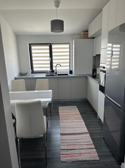 Apartament cu 2 camere decomandat în Apahida
