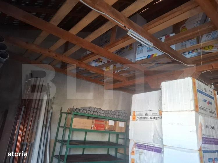 Spațiu comercial, de 200 mp, în Glod