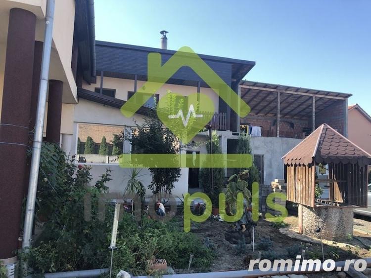 Casă cu 8 camere cu Teren 1780 Mp în Utvin