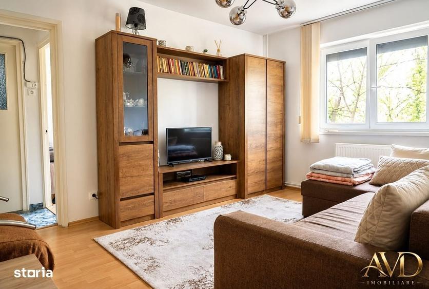 Apartament cu 2 camere semidecomandat în Griviței