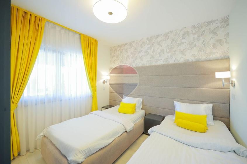 Casă individuală cu 3 camere cu Piscina în Paleu