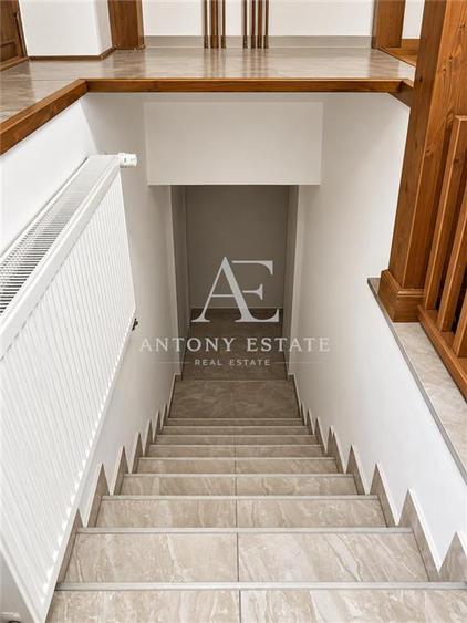 Apartament cu 3 camere semidecomandat, mobilat în Ultracentral