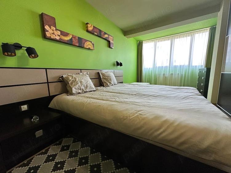 Apartament cu 3 camere decomandat în Centru Civic