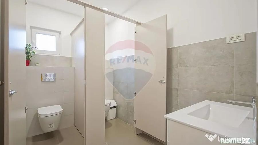 Casă cu 3 camere cu Teren 1400 Mp în Stupini