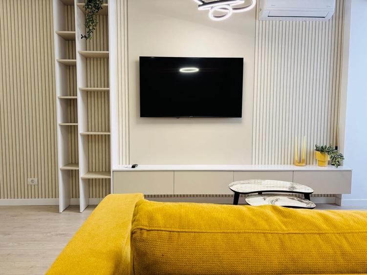 Apartament cu 2 camere semidecomandat, mobilat în Pipera