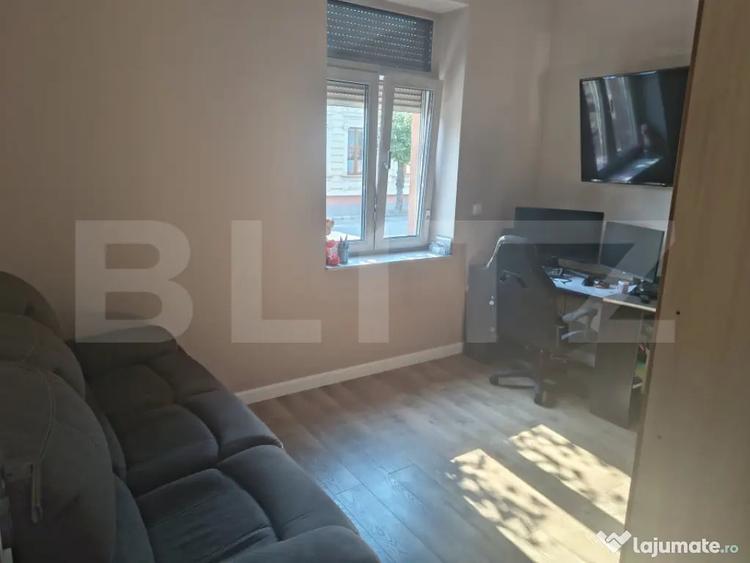 Casă cu 5 camere cu Teren 440 Mp în Central
