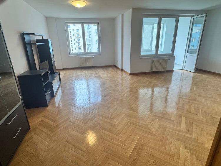 Apartament cu 2 camere decomandat în Calea Plevnei