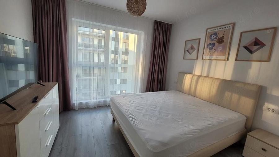 Apartament cu 2 camere decomandat în Calea București